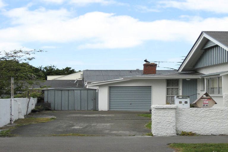 Photo of property in 2 Ayers Street, Rangiora, 7400
