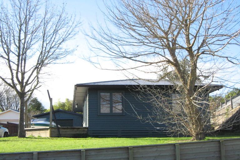 Photo of property in 25 Palmerston Road, Havelock North, 4130