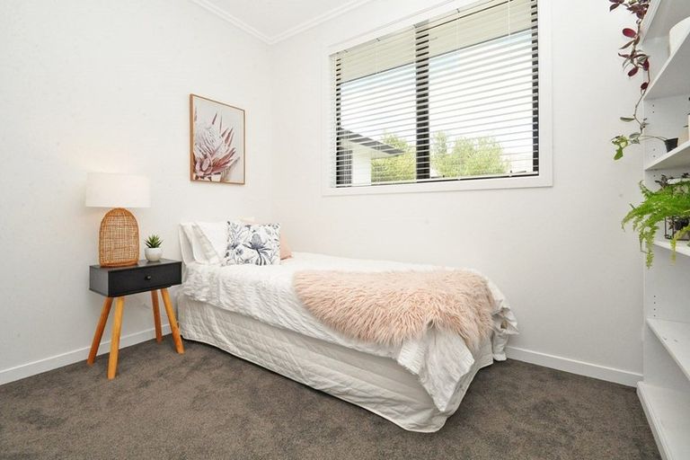 Photo of property in 8 Bellamont Street, Kumeu, 0810