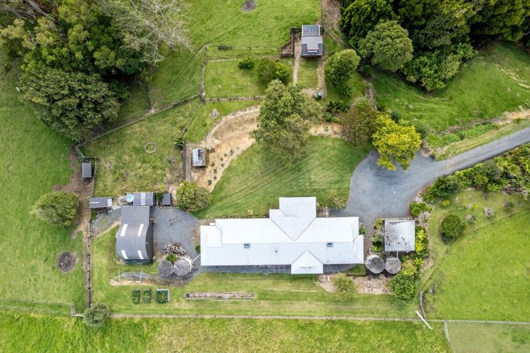 Photo of property in 94 Ara-kotinga, Whitford, Manurewa, 2576