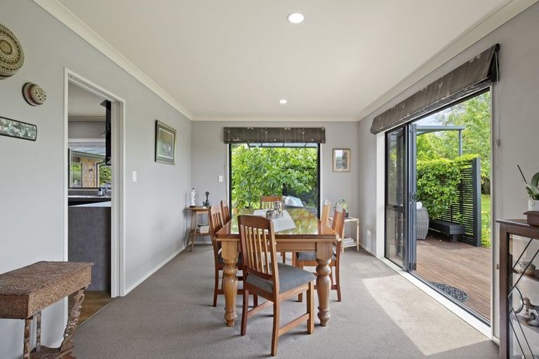 Photo of property in 3 Church View Road, Waiau Pa, Pukekohe, 2679