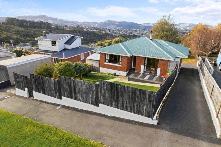 Photo of property in 239 Brockville Road, Brockville, Dunedin, 9011