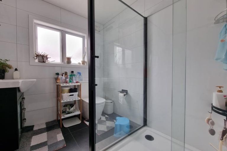 Photo of property in 22a Ranelagh Street, Karori, Wellington, 6012