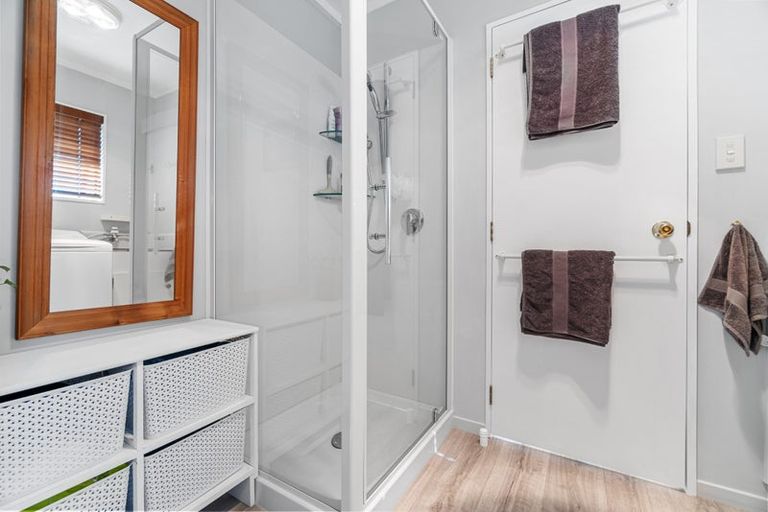 Photo of property in 1 Paratu Road, Richmond Downs, 3475