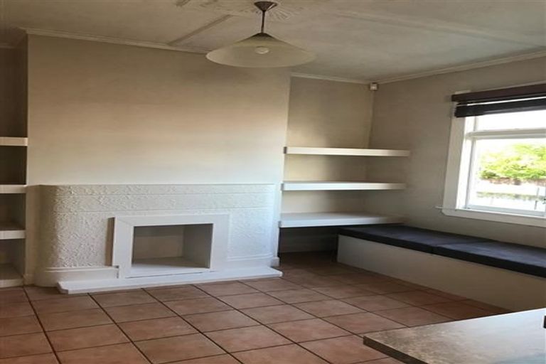 Photo of property in 801 Jervois Street, Mayfair, Hastings, 4122