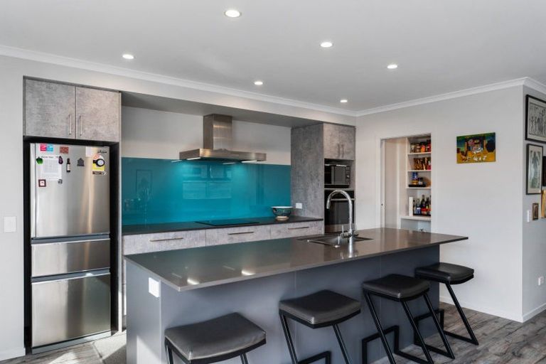 Photo of property in 3 Augusta Rise, Omokoroa, 3114