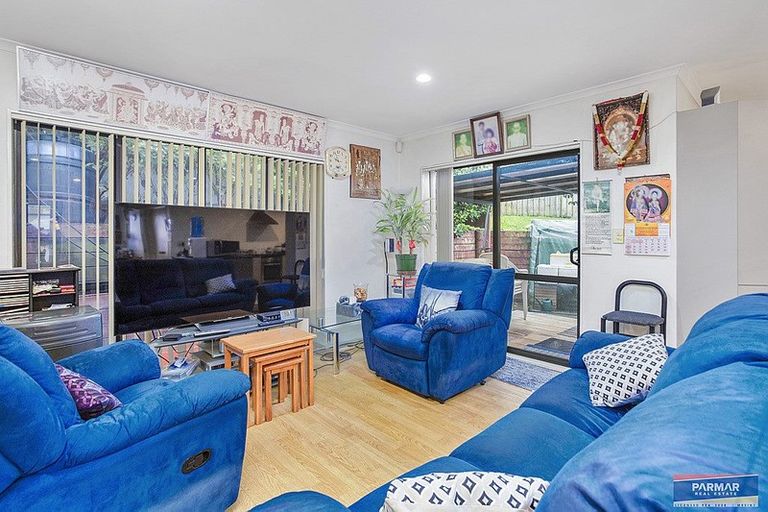 Photo of property in 83 Kamara Road, Glen Eden, Auckland, 0602