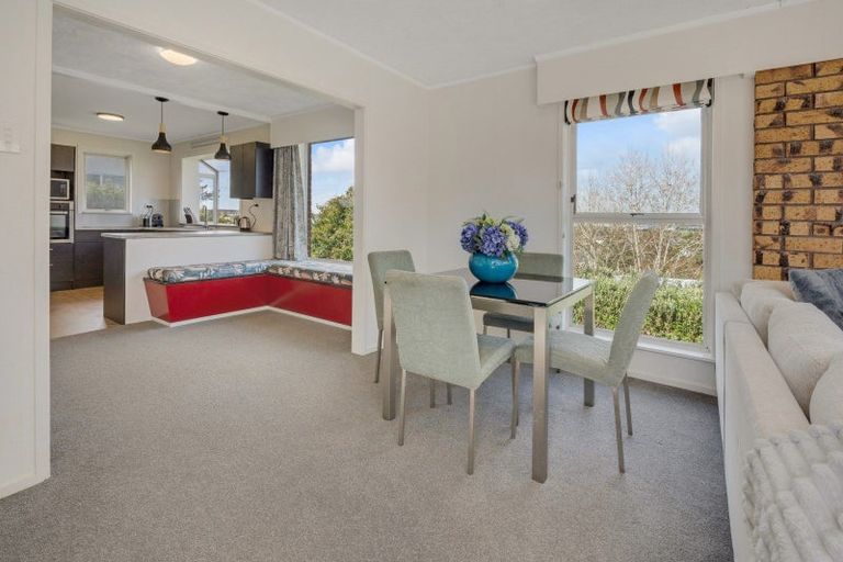 Photo of property in 19c Te Anau Place, Pakuranga Heights, Auckland, 2010