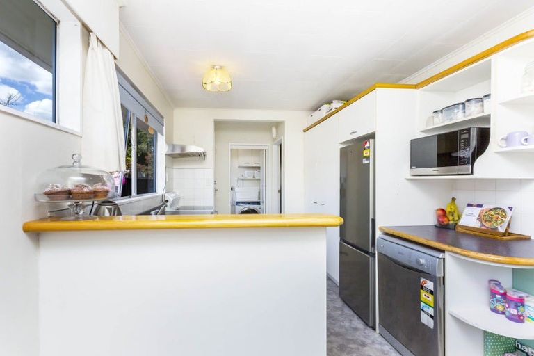 Photo of property in 23 Indiana Grove, Totara Park, Upper Hutt, 5018