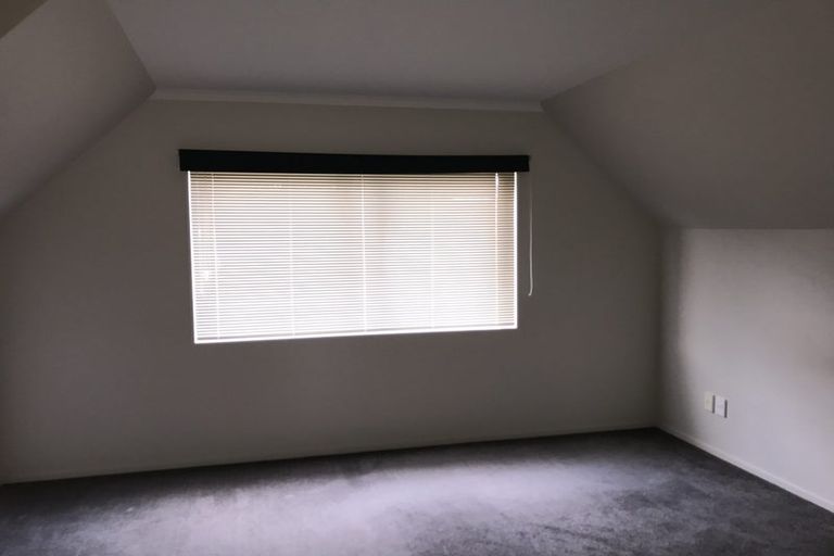 Photo of property in 18a Saralee Drive, Manurewa, Auckland, 2105