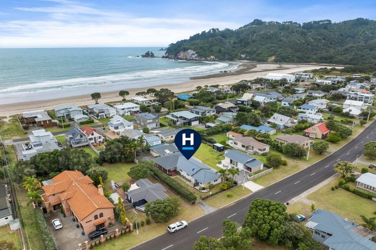 Photo of property in 214 Rangi Avenue, Whangamata, 3620