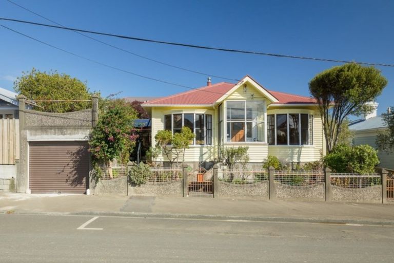Photo of property in 10 Avon Street, Island Bay, Wellington, 6023