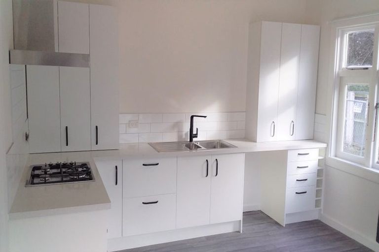 Photo of property in 25 Harrow Street, Phillipstown, Christchurch, 8011