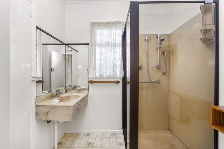 Photo of property in 110 Fox Street, Hamilton East, Hamilton, 3216