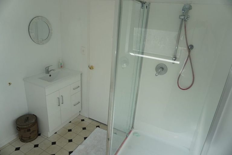 Photo of property in 1/65 Effingham Street, North New Brighton, Christchurch, 8083