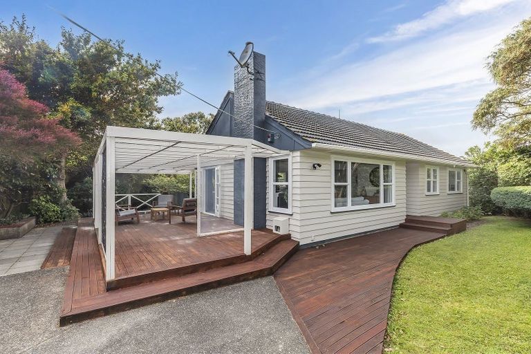 Photo of property in 9 Mascot Street, Tawa, Wellington, 5028
