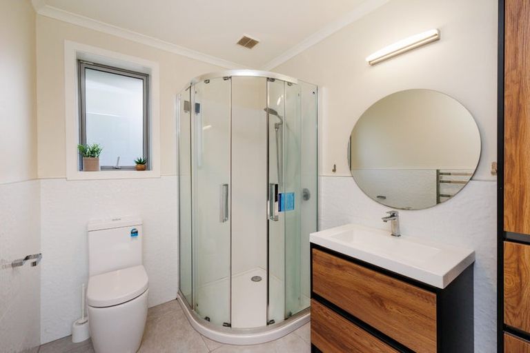 Photo of property in 45 Hereford Street, West End, Palmerston North, 4410