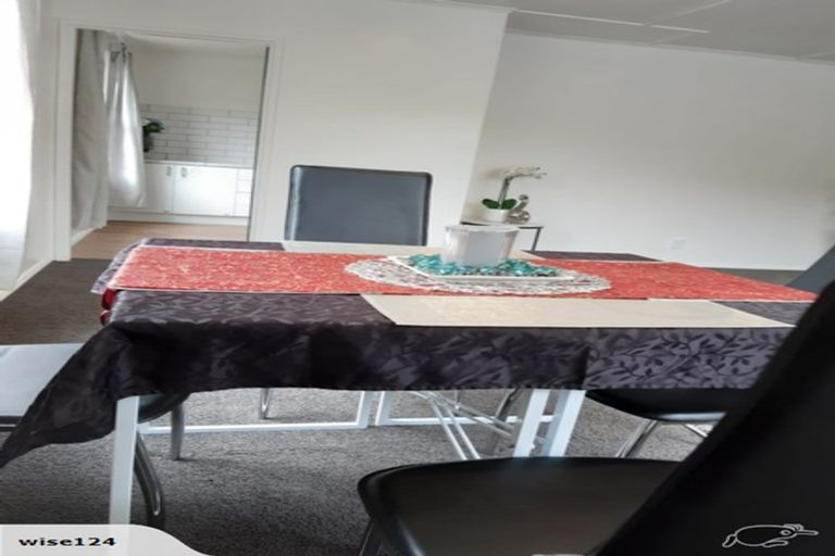 Photo of property in 39 Cardiff Crescent, Cannons Creek, Porirua, 5024