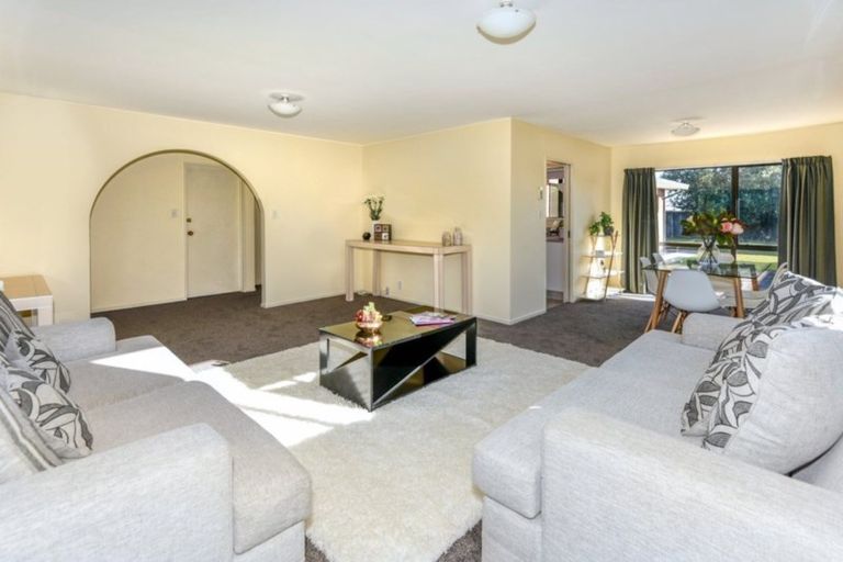 Photo of property in 33 Clarevale Street, Burwood, Christchurch, 8083