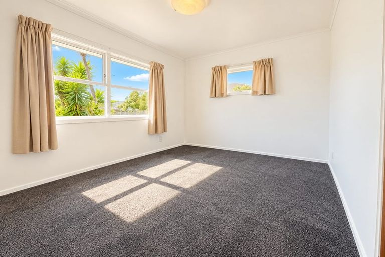 Photo of property in 61 Udys Road, Pakuranga, Auckland, 2010