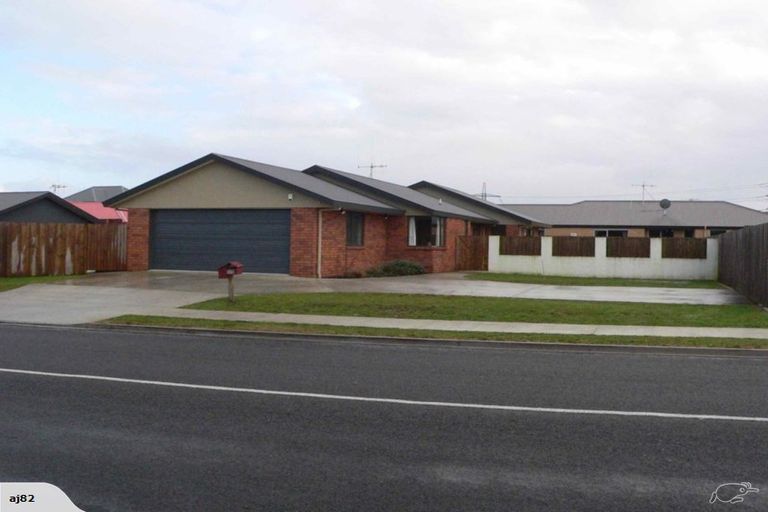 Photo of property in 175 Old Farm Road, Hamilton East, Hamilton, 3216