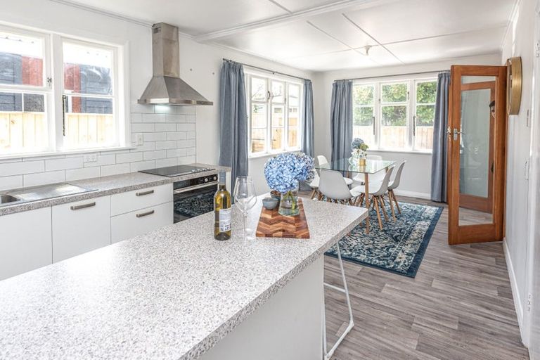 Photo of property in 92 Alma Road, Gonville, Whanganui, 4501