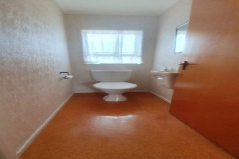 Photo of property in 1/554 Weymouth Road, Weymouth, Auckland, 2103