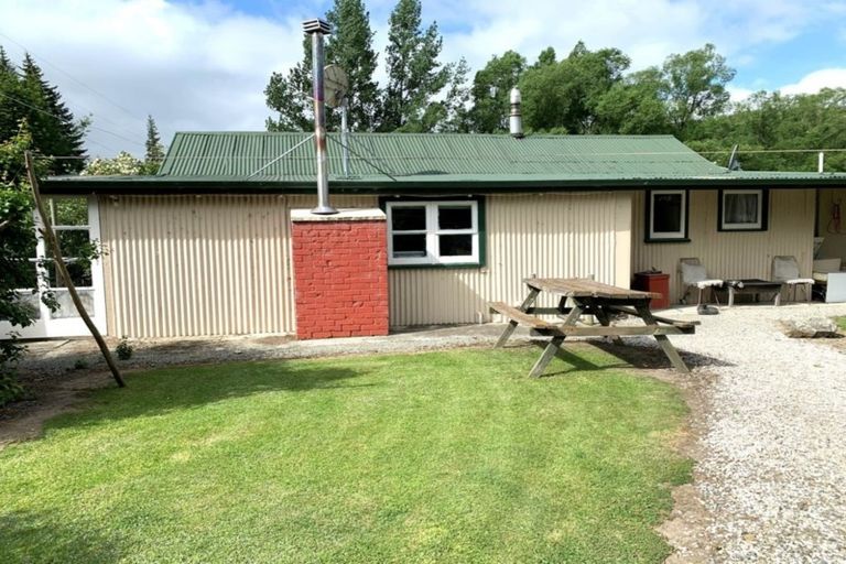 Photo of property in 2059 Fairlie Tekapo Road, Burkes Pass, Fairlie, 7987