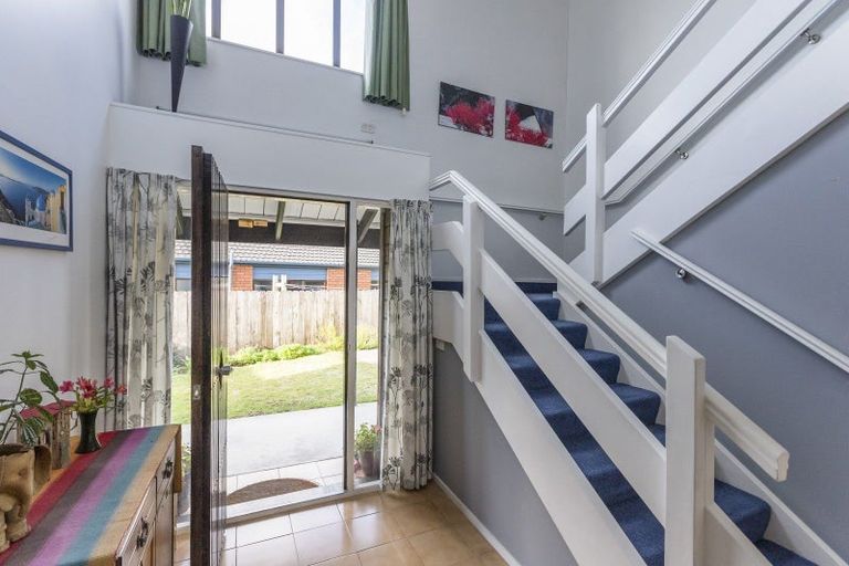 Photo of property in 23 Miro Road, Raumati South, Paraparaumu, 5032