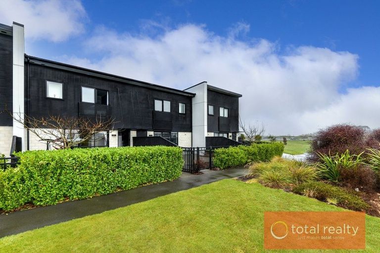 Photo of property in 24 Brian Keogh Lane, Wigram, Christchurch, 8025