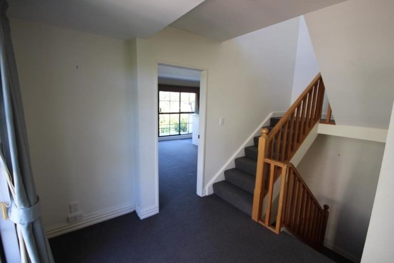 Photo of property in 16g Hobson Street, Thorndon, Wellington, 6011