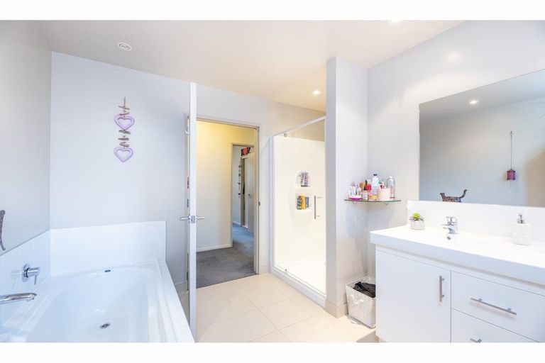 Photo of property in 28 Cedar Place, Rangiora, 7400