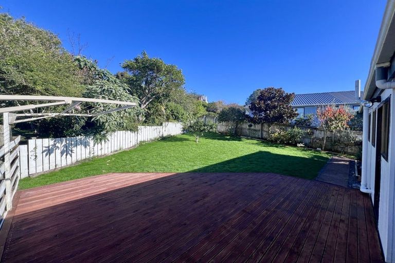 Photo of property in 12a Kenneth Hopper Place, Manly, Whangaparaoa, 0930