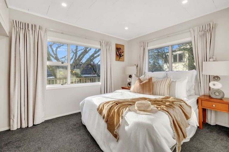 Photo of property in 27 Awatea Terrace, Lynmore, Rotorua, 3010