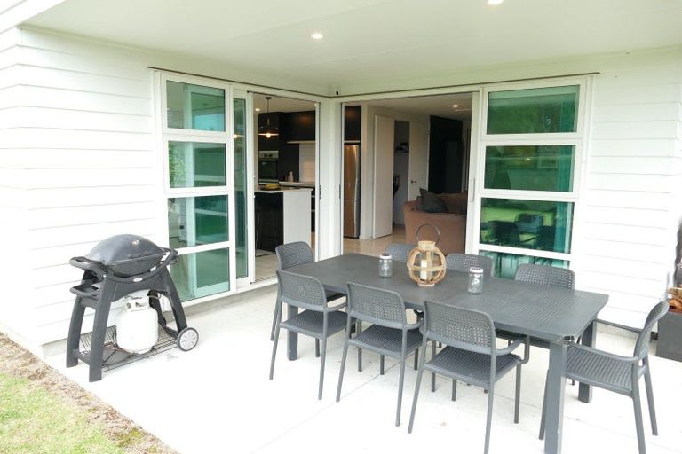 Photo of property in 18 Maniaroa Drive, Katikati, 3129