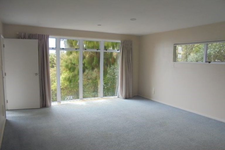 Photo of property in 10 Nepal Place, Khandallah, Wellington, 6035