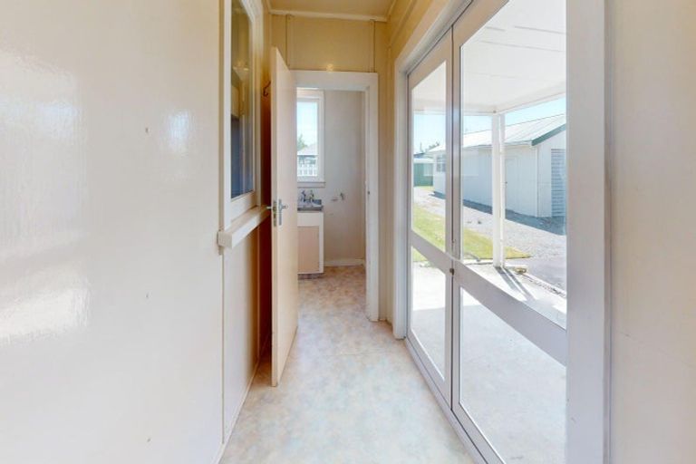 Photo of property in 74 Thomson Street, Tinwald, Ashburton, 7700