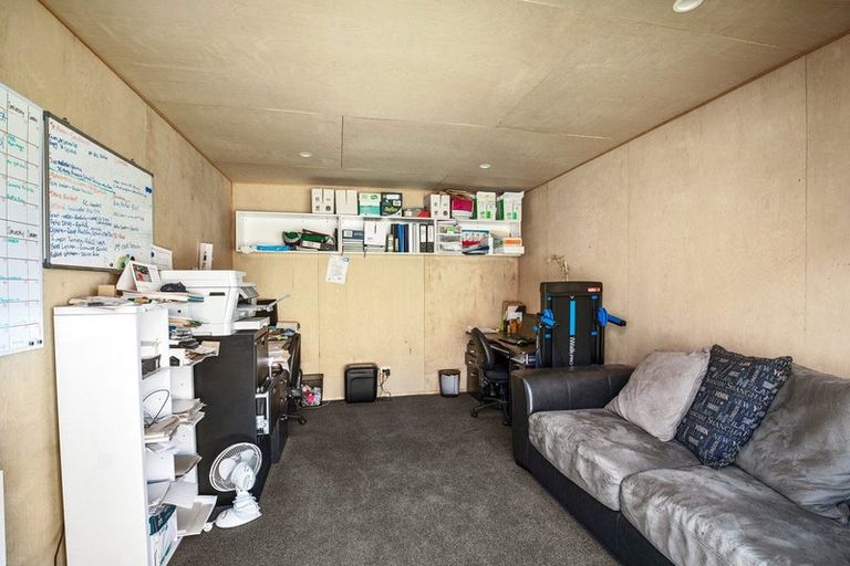 Photo of property in 42 Kenmare Street, Alexandra, 9320