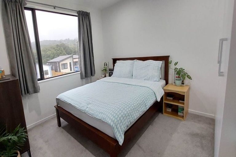 Photo of property in 19b Poruru Close, Papakura, 2110