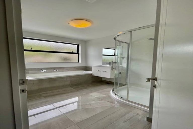 Photo of property in 5/40 Brockworth Place, Riccarton, Christchurch, 8011