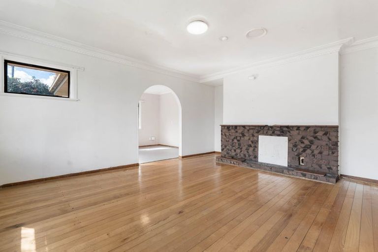 Photo of property in 10 Bledisloe Street, Papatoetoe, Auckland, 2104