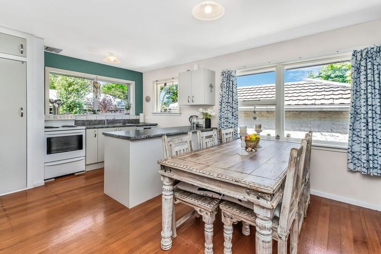 Photo of property in 1/26 Staveley Street, Avonhead, Christchurch, 8042