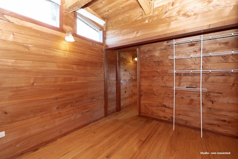 Photo of property in 240 Te Pahu Road, Te Pahu, 3285