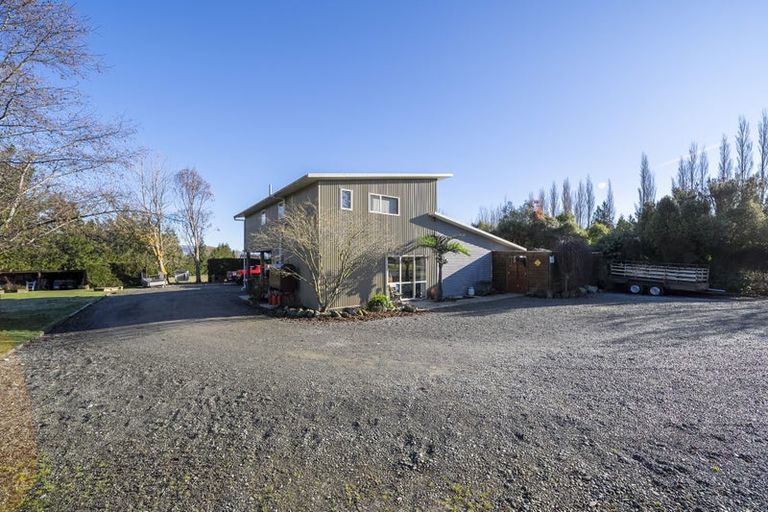 Photo of property in 112 Pasture Street, Lumsden, 9730