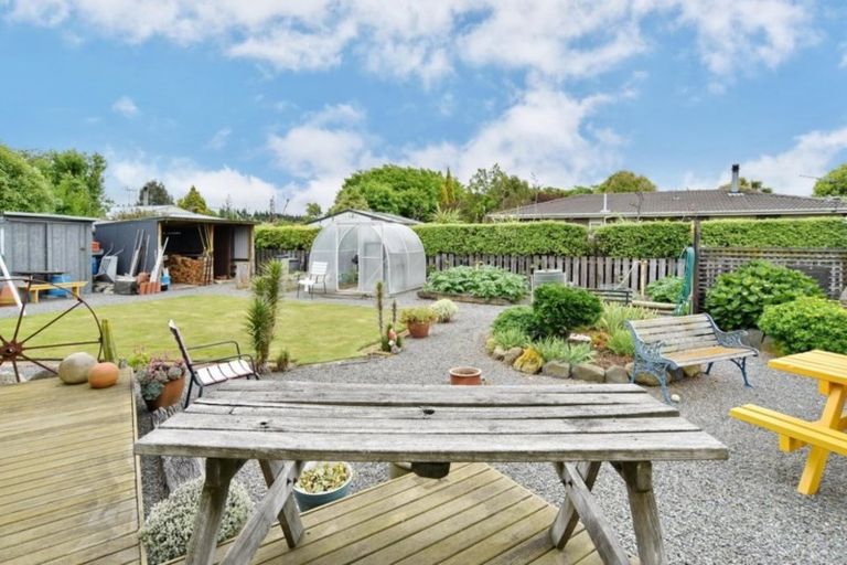 Photo of property in 22 Penfold Square, Leithfield, 7481