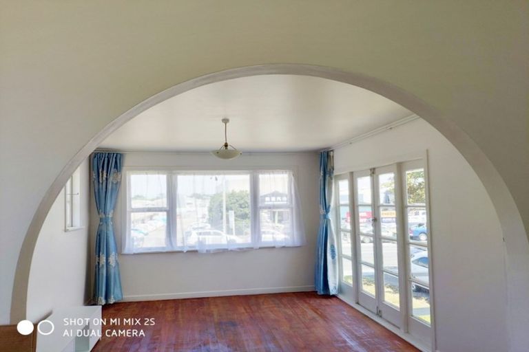 Photo of property in 210 Archers Road, Glenfield, Auckland, 0629