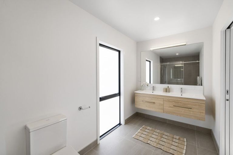 Photo of property in 12 Bob Carter Place, Welcome Bay, Tauranga, 3175