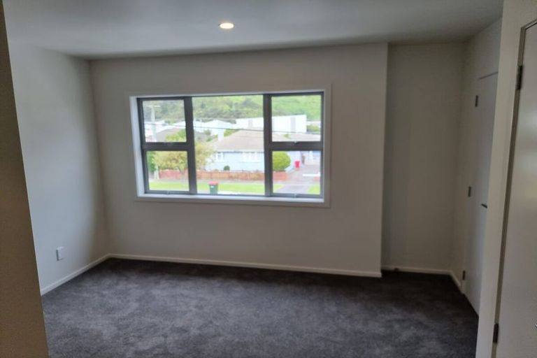 Photo of property in 1115b High Street, Taita, Lower Hutt, 5011