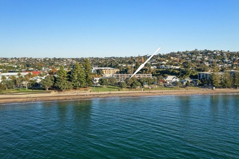 Photo of property in Ocean Breeze Apts, 7107/87 Clyde Road, Browns Bay, Auckland, 0630