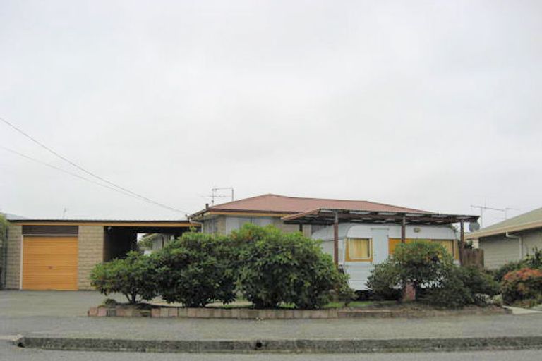 Photo of property in 150 Grove Street, Tinwald, Ashburton, 7700